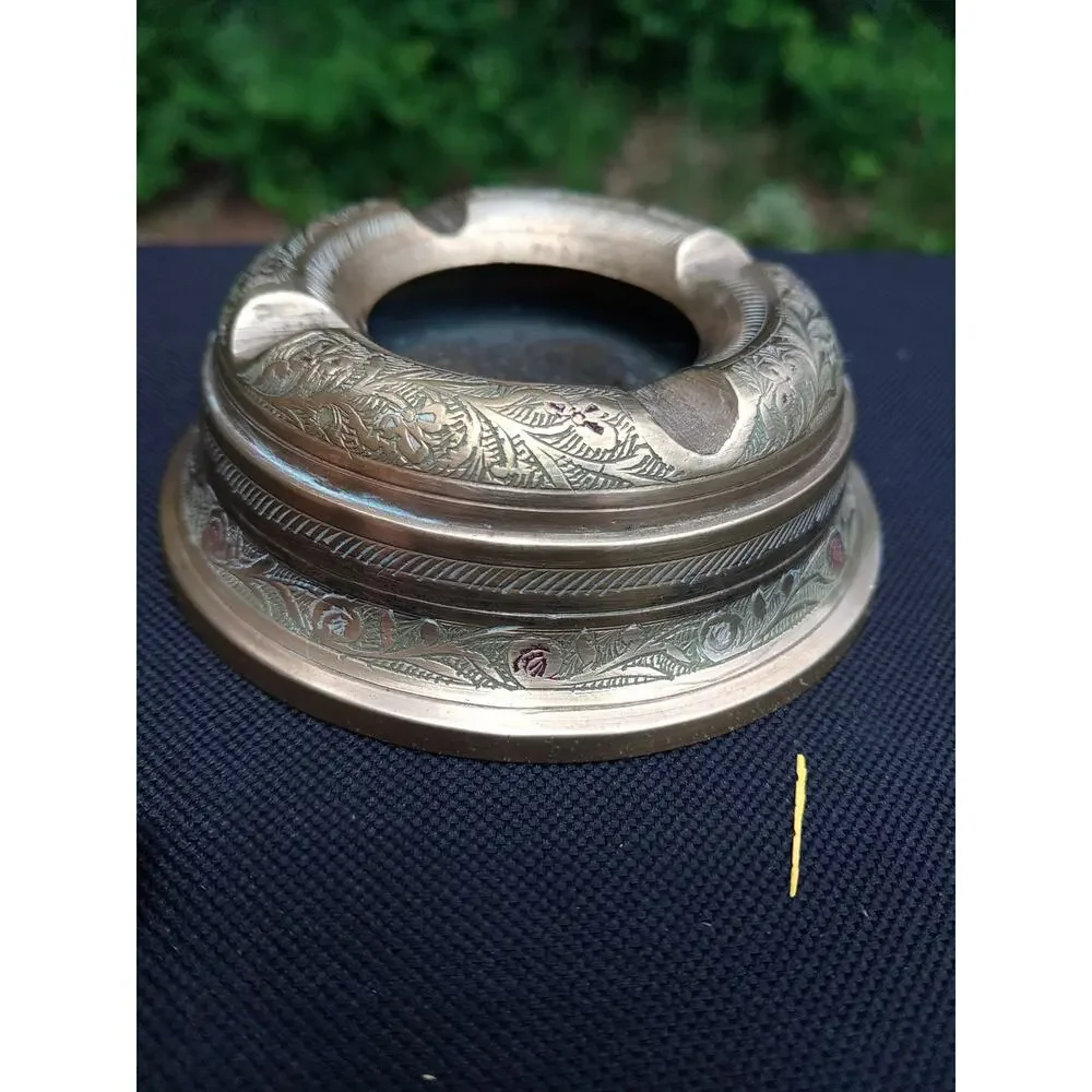 Unbranded vintage indian etched